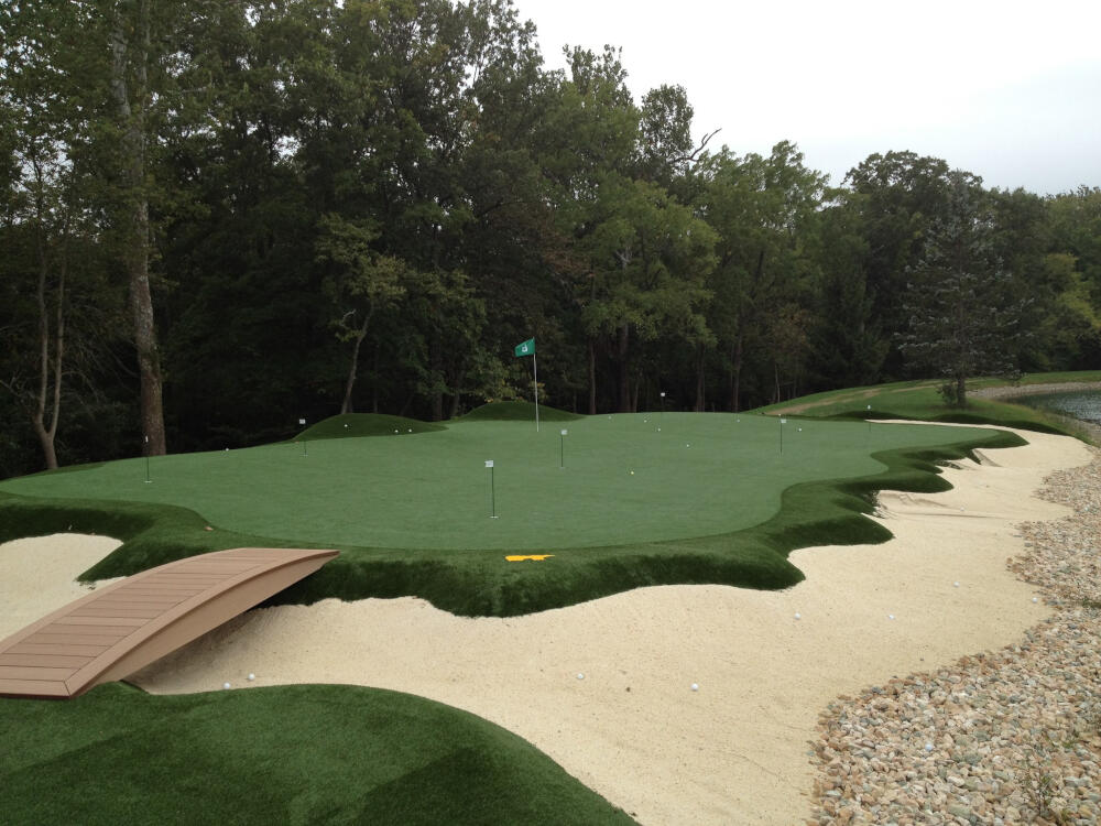 Atlanta artificial putting green